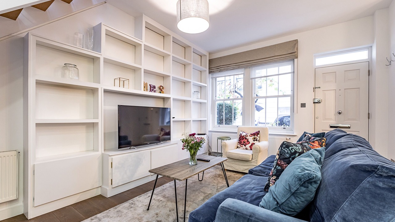 Photo of Livingroom in Courtfield