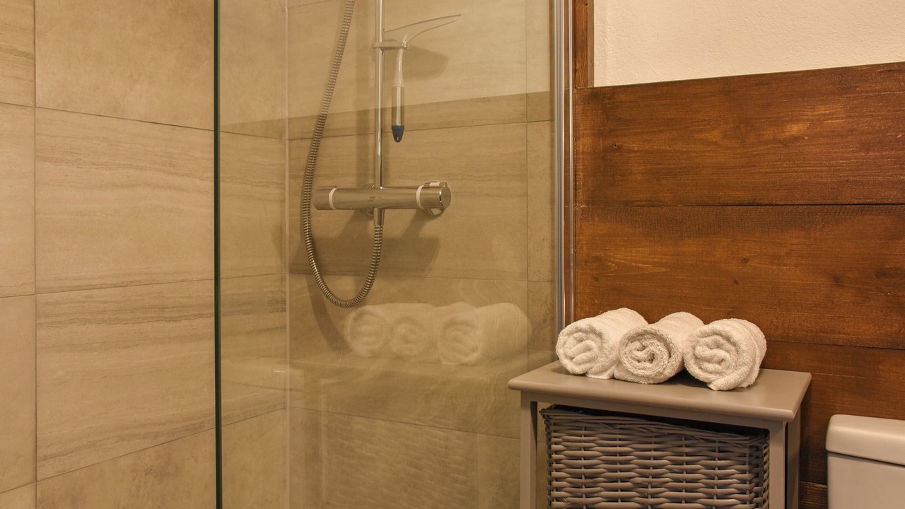 Photo of Bedroom in Sarratt
