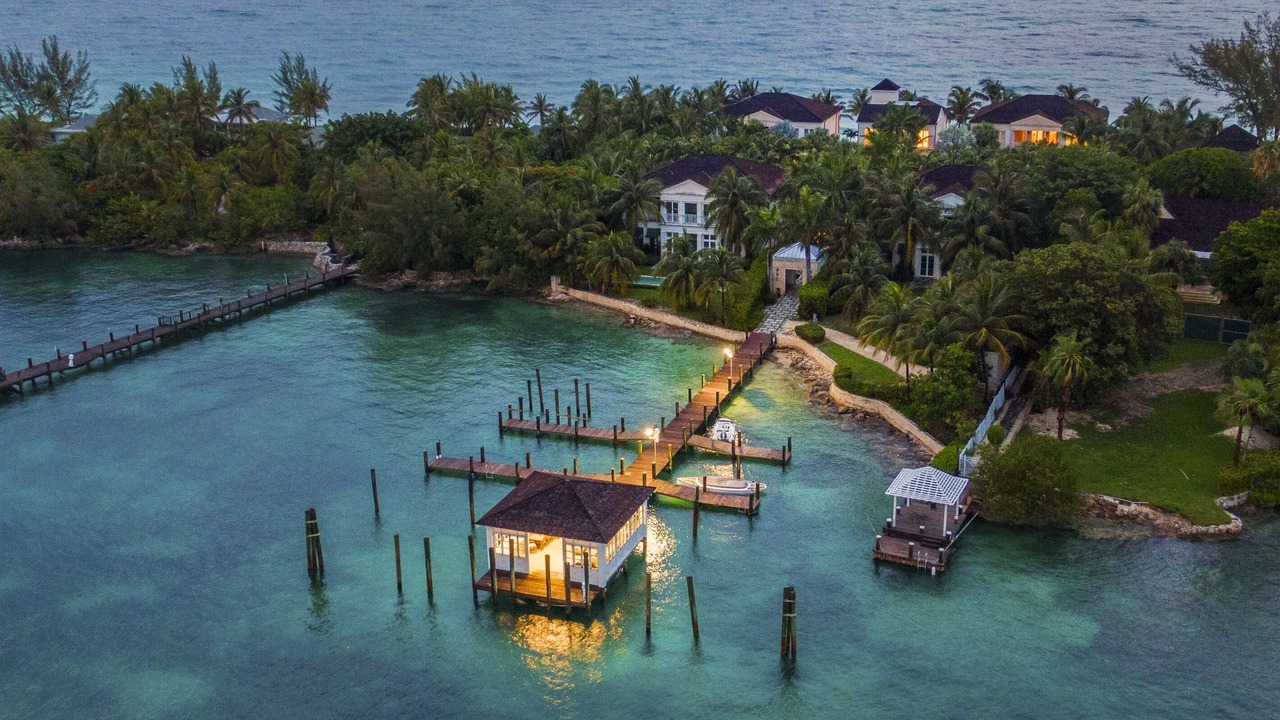 Photo of Others in Nassau