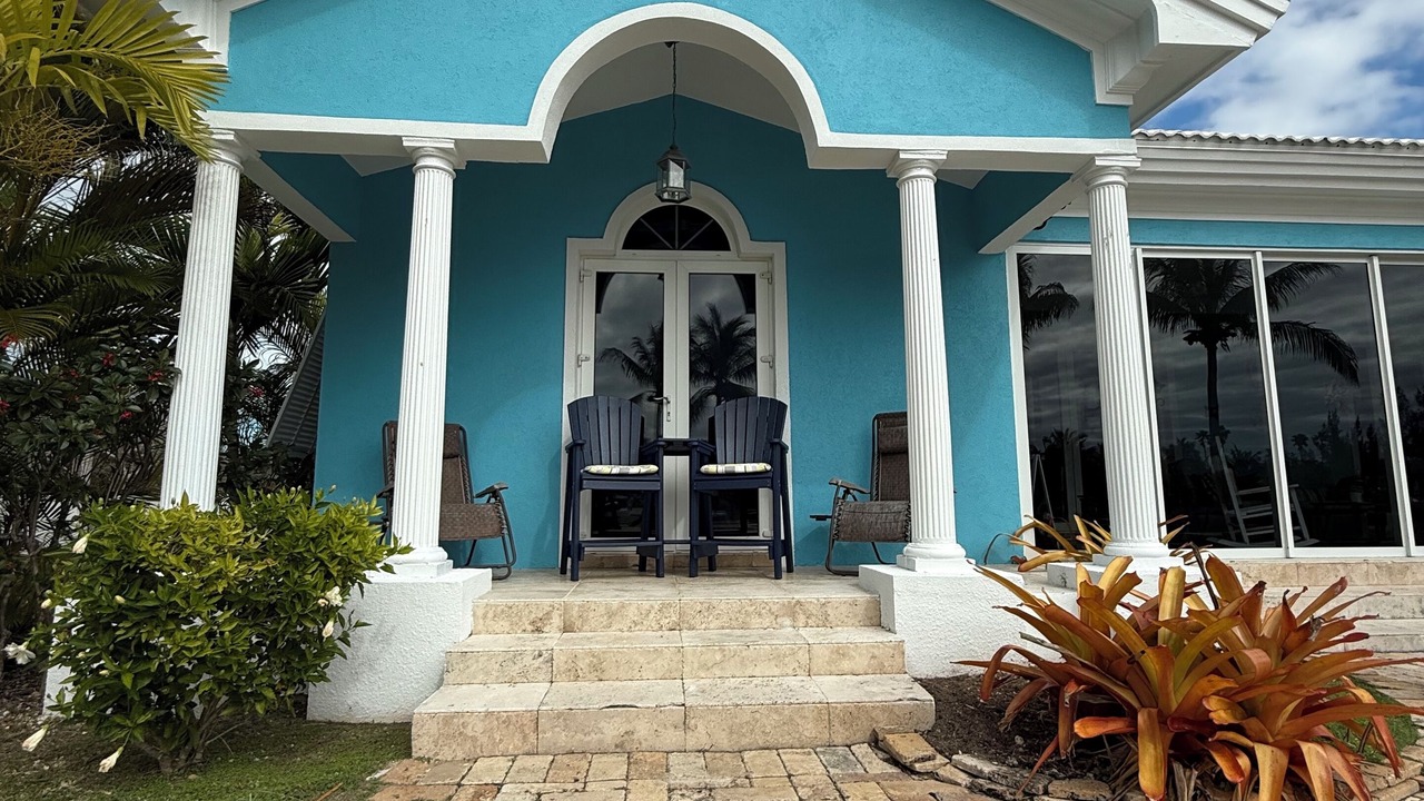 Photo of Outdoor in Williams Town