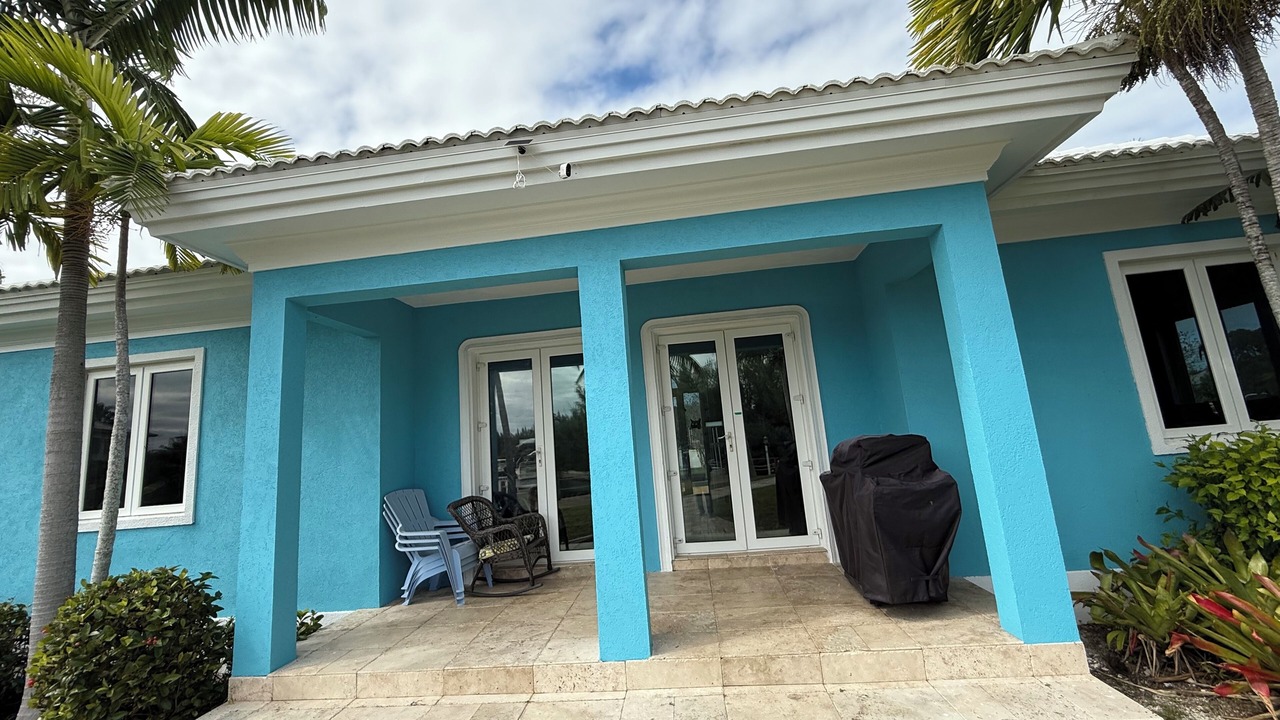 Photo of Outdoor in Williams Town