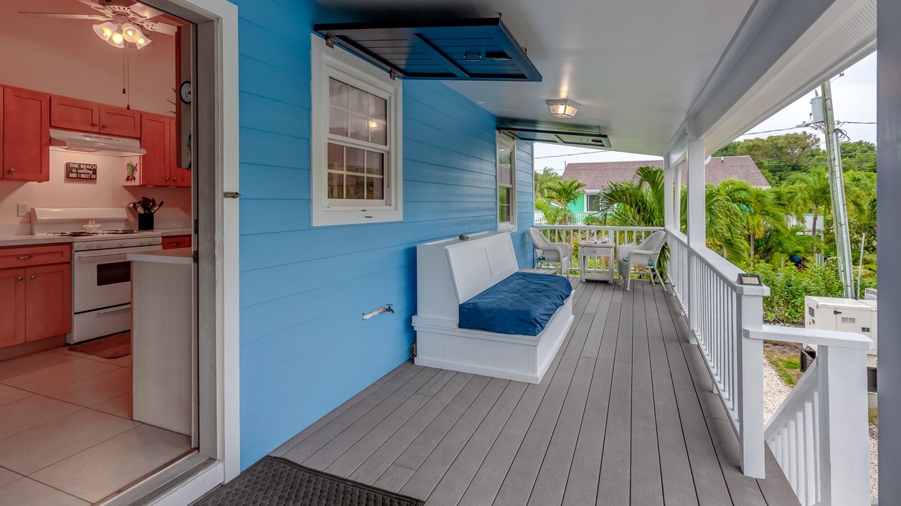 Photo of Patio Balcony in Hope Town