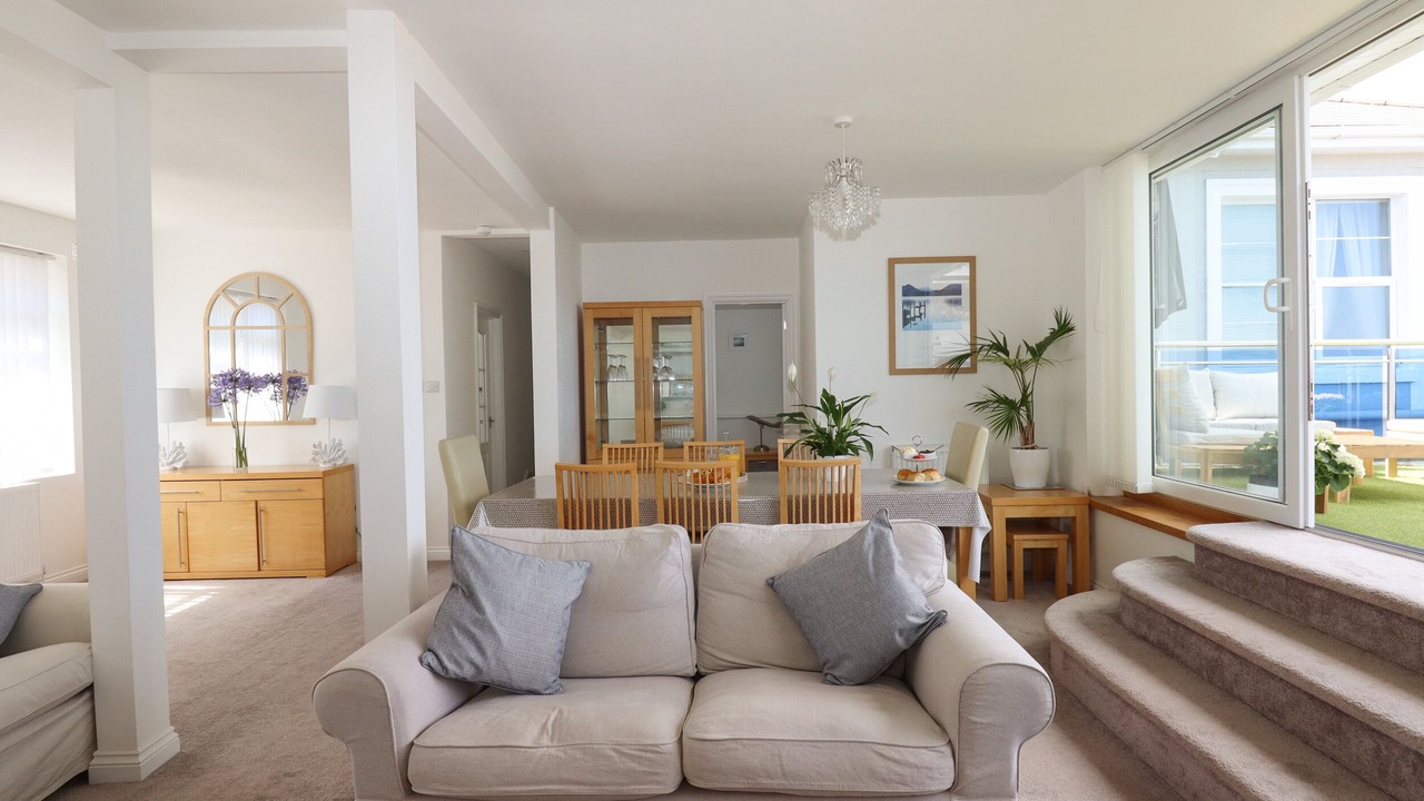 Photo of Livingroom in Babbacombe