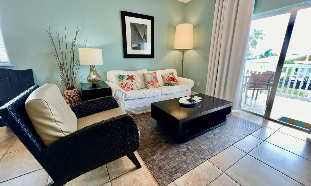 Photo of Livingroom in Alice Town