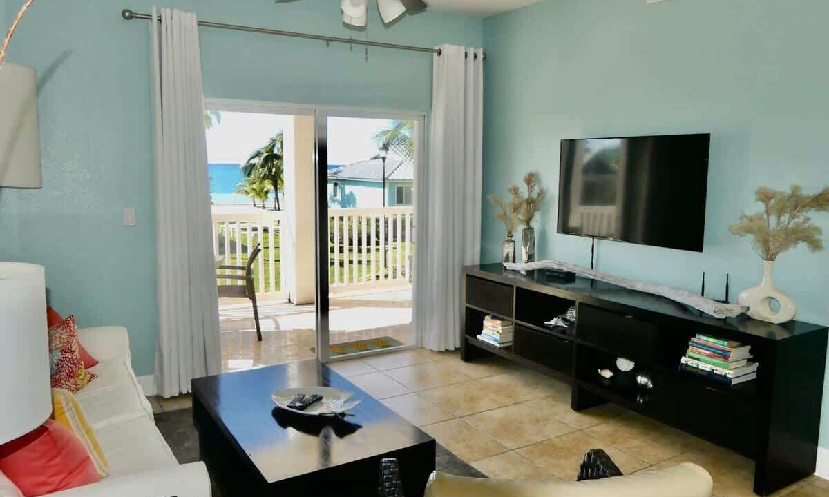 Photo of Patio Balcony in Alice Town