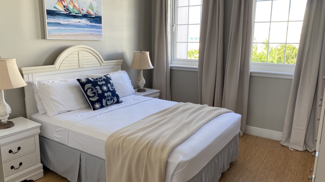 Photo of Bedroom in Palm Cay