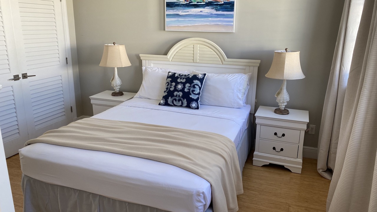Photo of Bedroom in Palm Cay