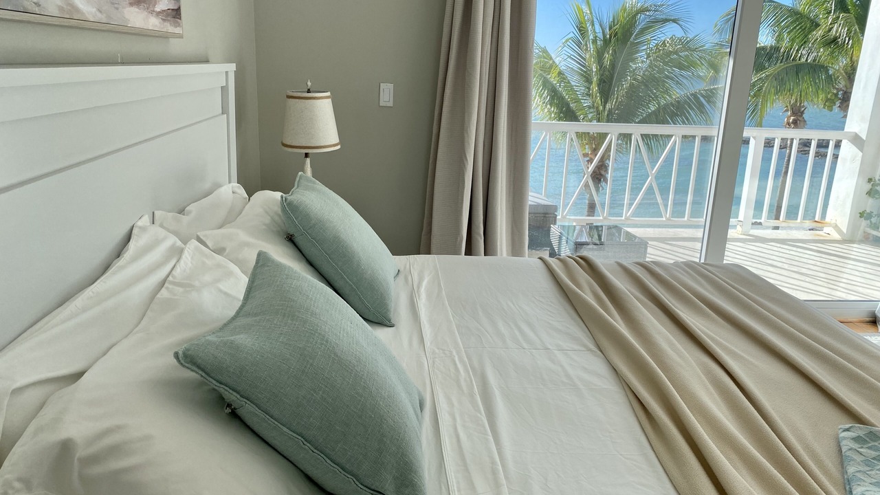Photo of Bedroom in Palm Cay