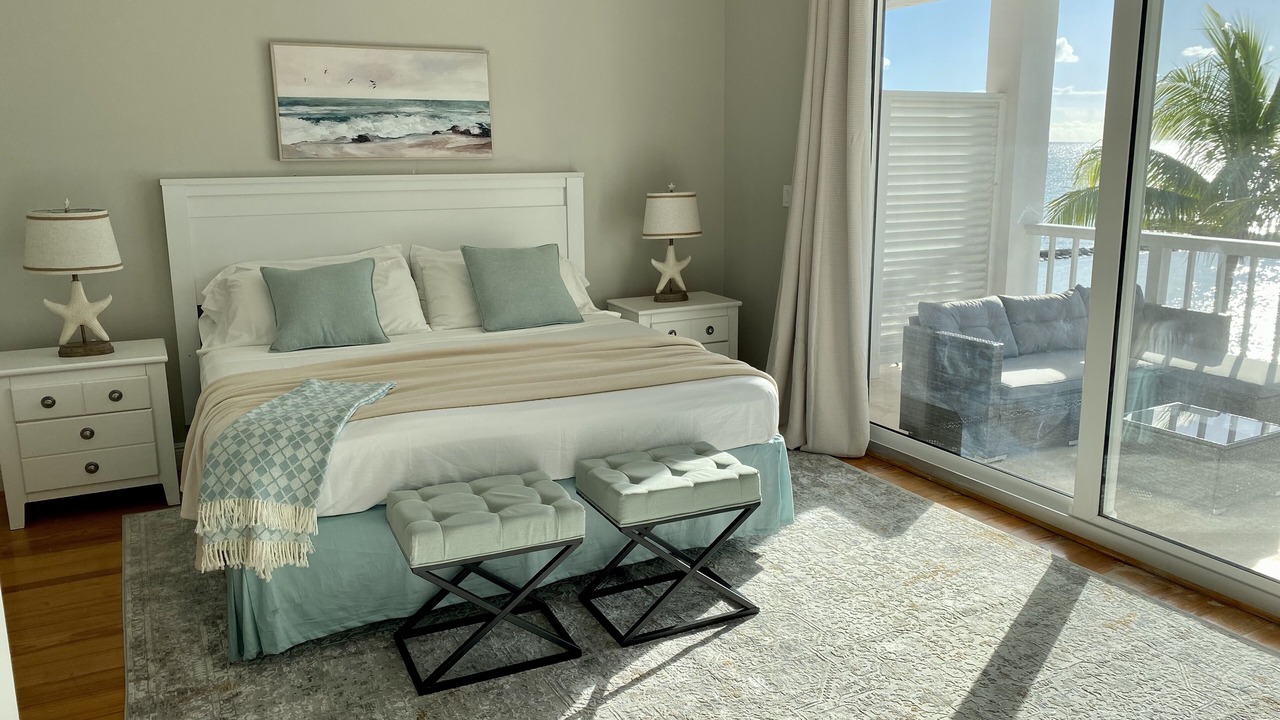 Photo of Bedroom in Palm Cay