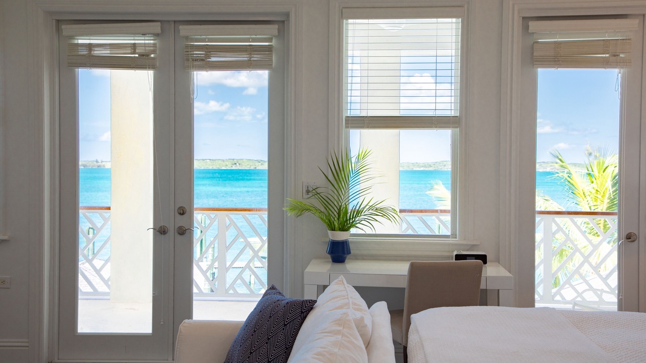 Photo of Bedroom in Dunmore Town