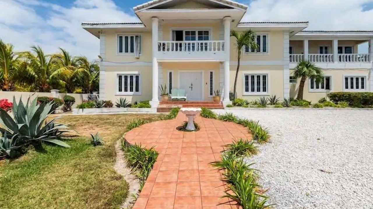 Photo of Outdoor in Nassau