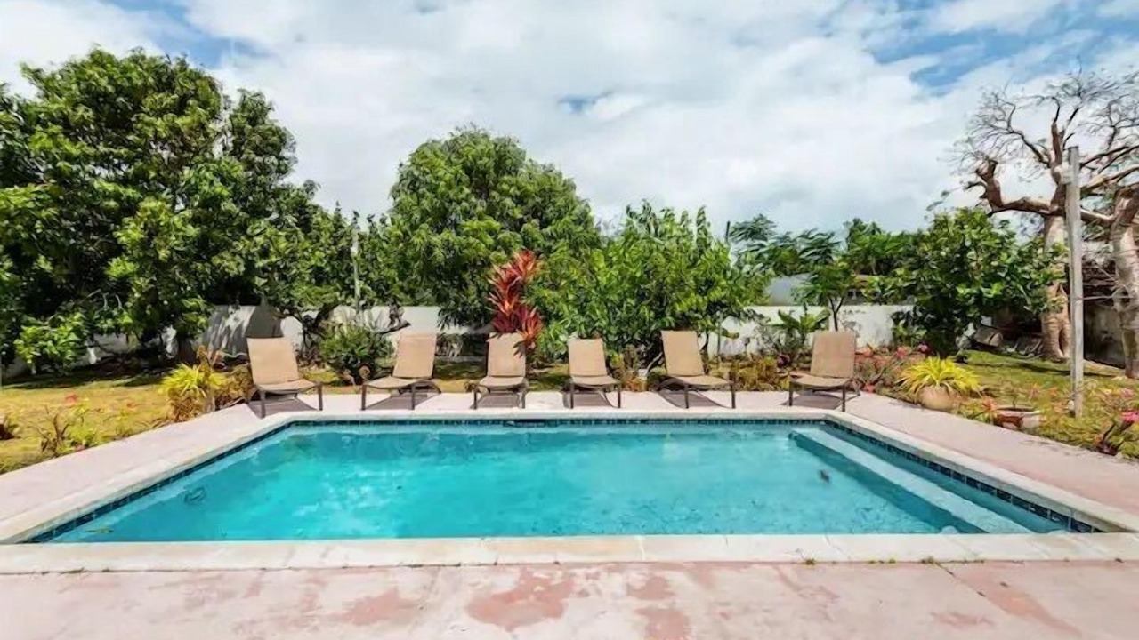 Photo of Outdoor in Nassau