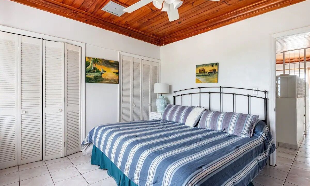 Photo of Bedroom in Nassau