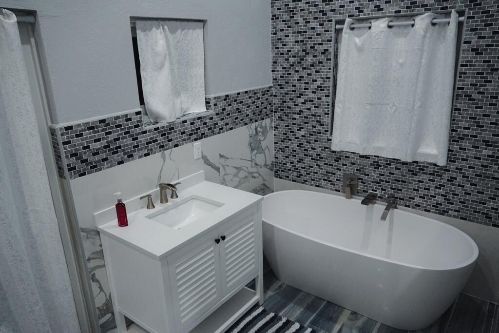 Photo of Bathroom in Out Islands