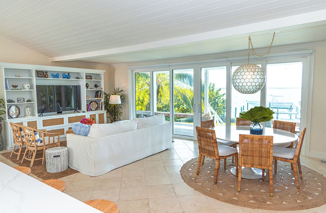 Photo of Livingroom in Triana Shores