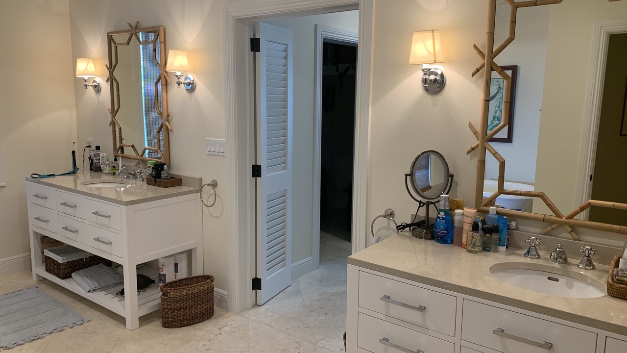 Photo of Bathroom in Triana Shores