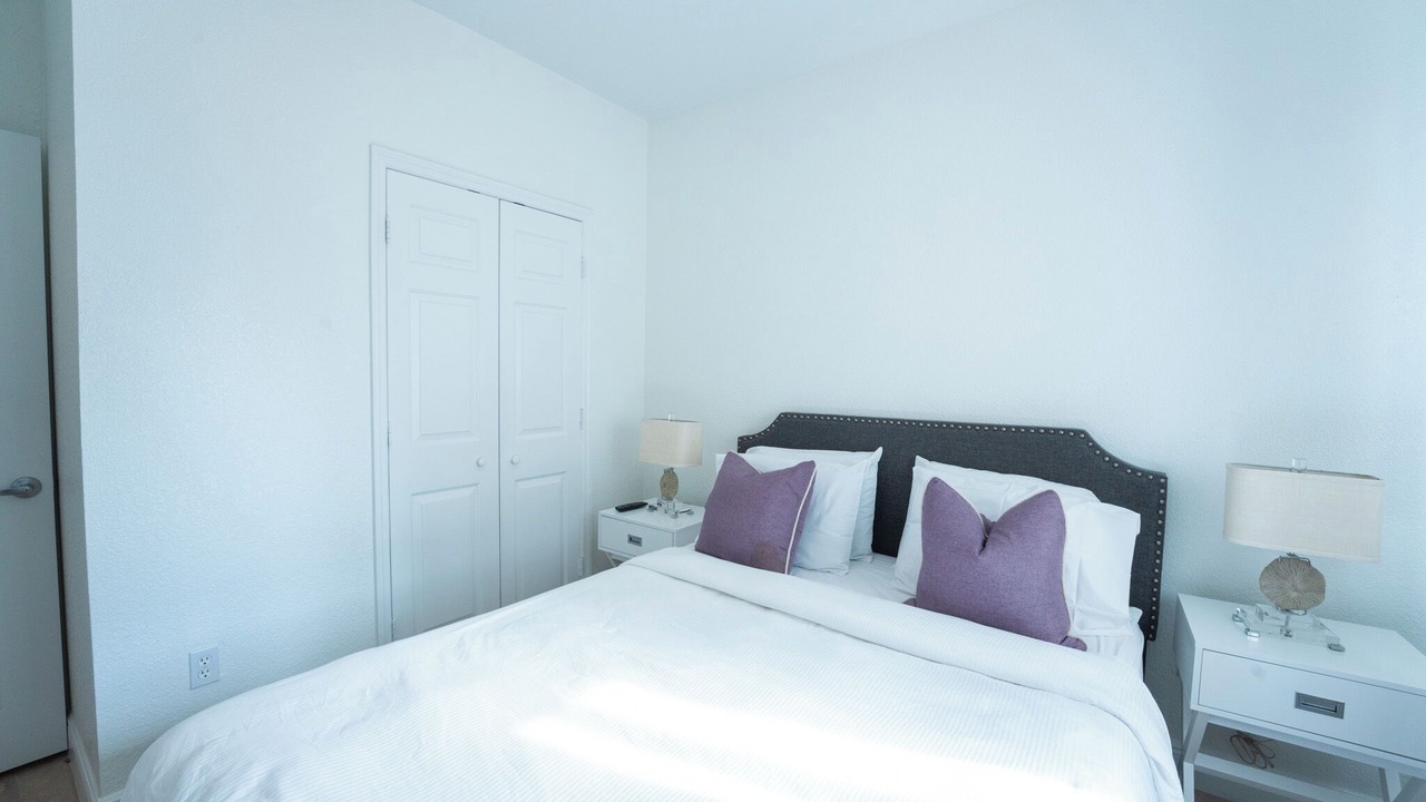 Photo of Bedroom in Alice Town