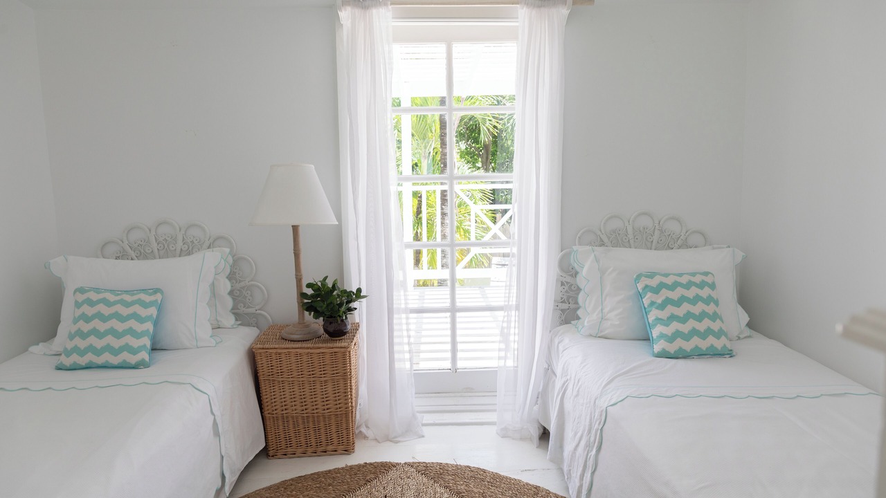 Photo of Bedroom in Dunmore Town