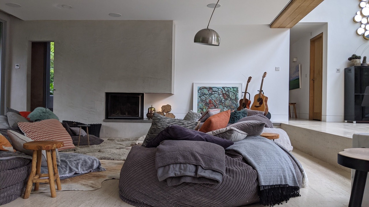 Photo of Livingroom in Emberton