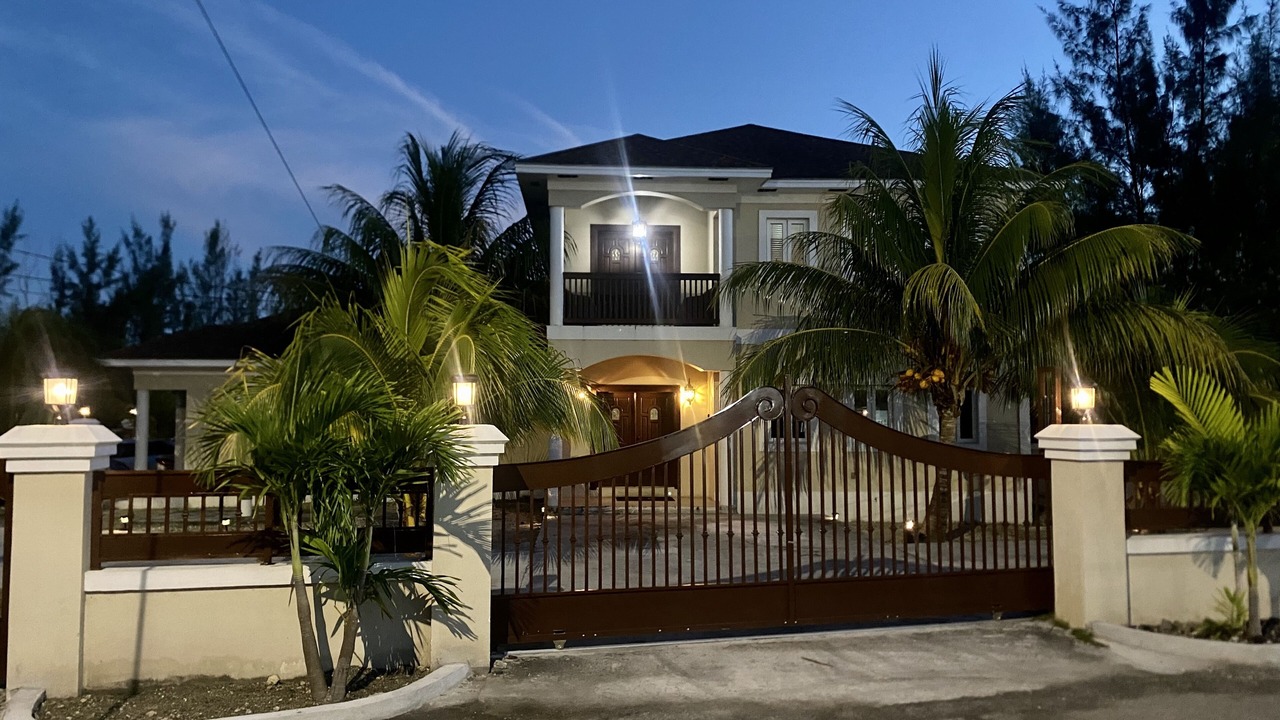 Photo of Outdoor in Nassau