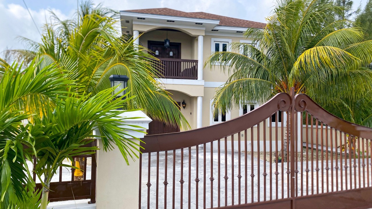 Photo of Outdoor in Nassau