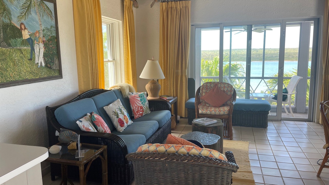 Photo of Bedroom in Savannah Sound