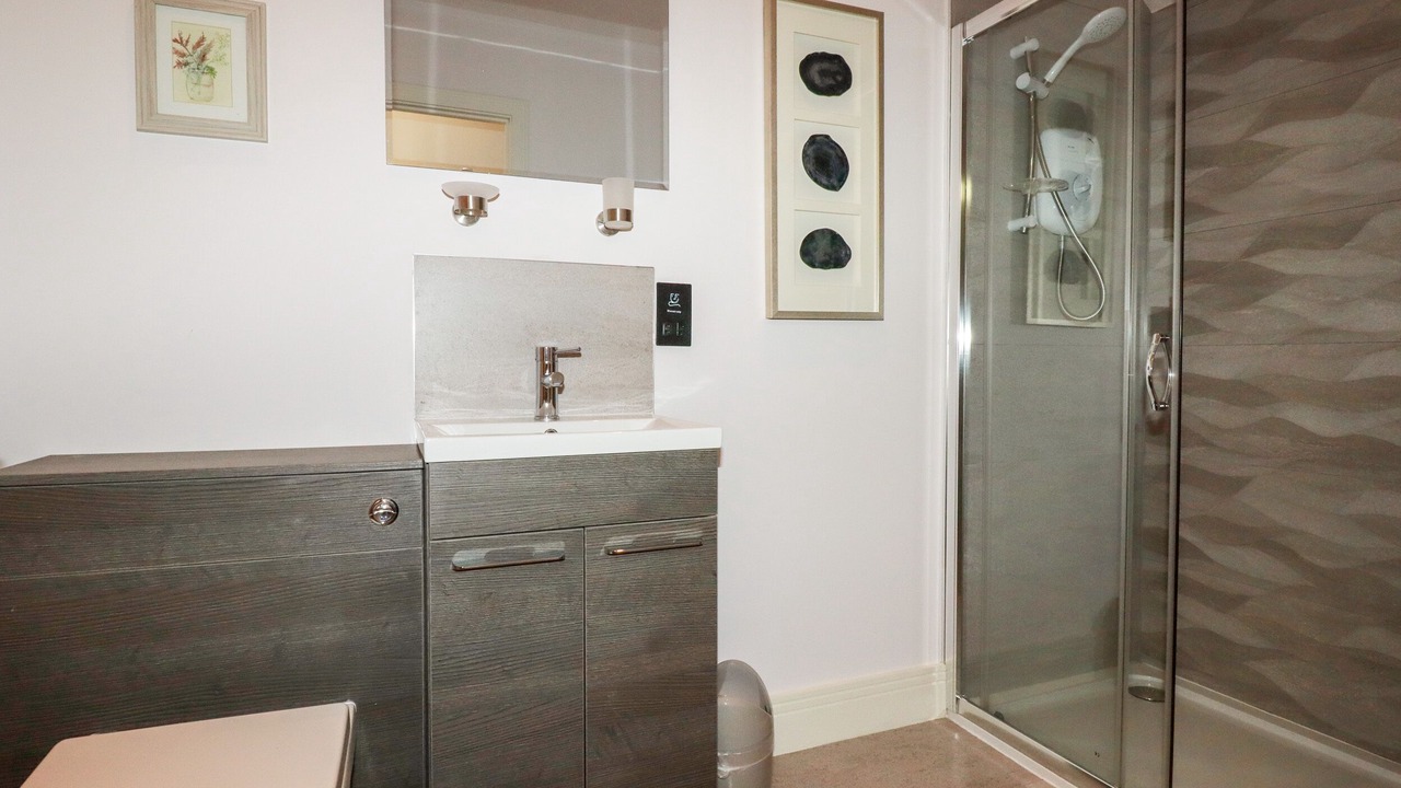Photo of Bathroom in Newquay City Centre