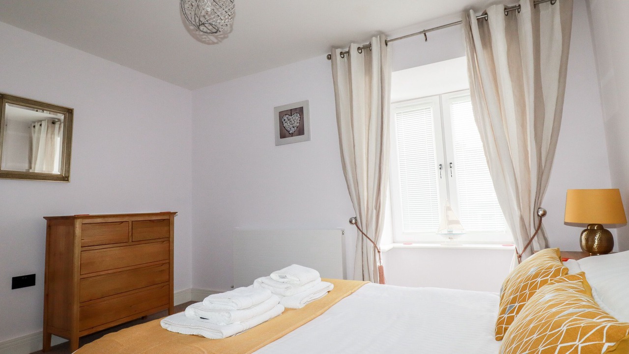 Photo of Bedroom in Newquay City Centre