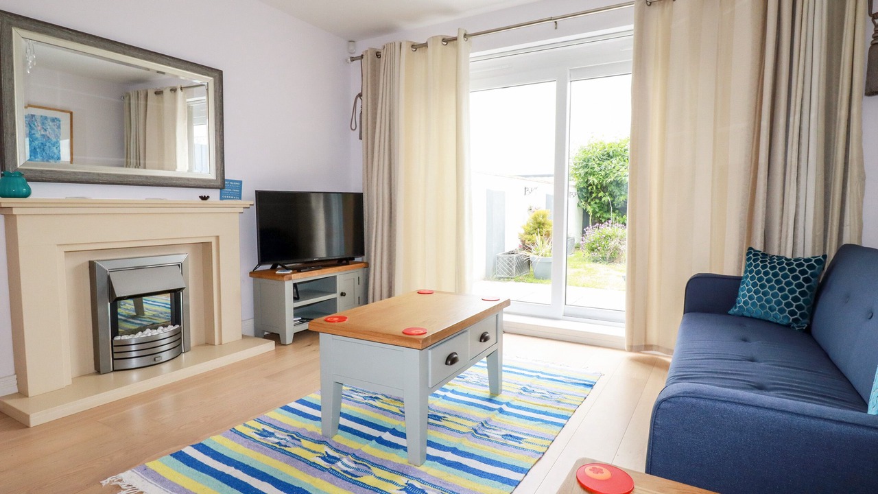 Photo of Livingroom in Newquay City Centre