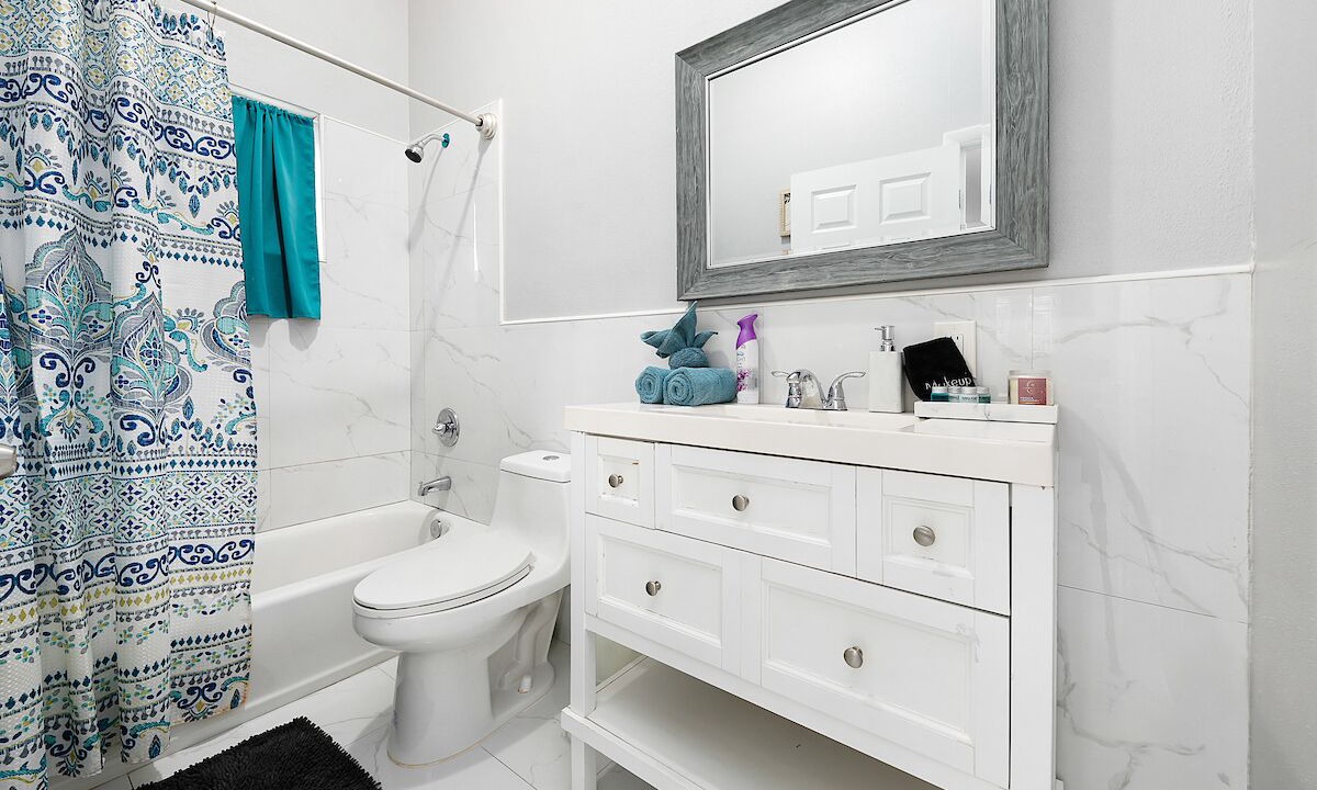 Photo of Bathroom in Nassau