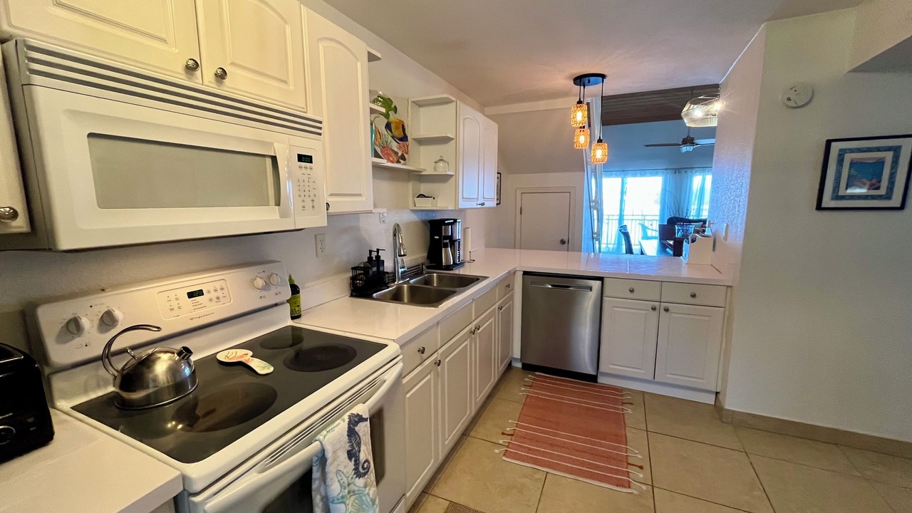Photo of Kitchen in South Bimini