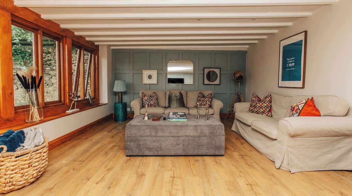 Photo of Livingroom in Elkstone