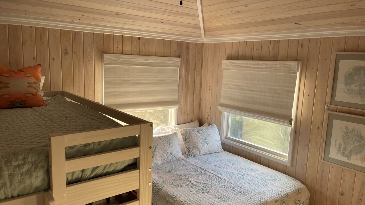 Photo of Bedroom in Hope Town