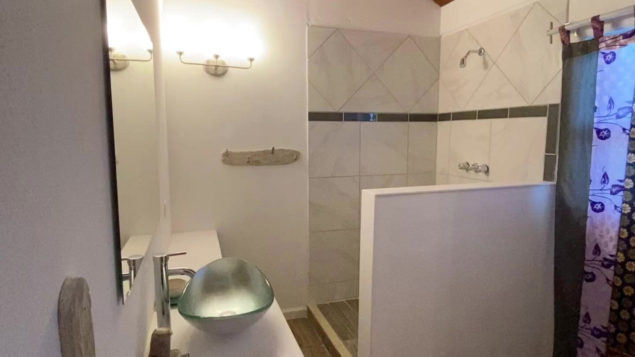 Photo of Bathroom in Gregory Town