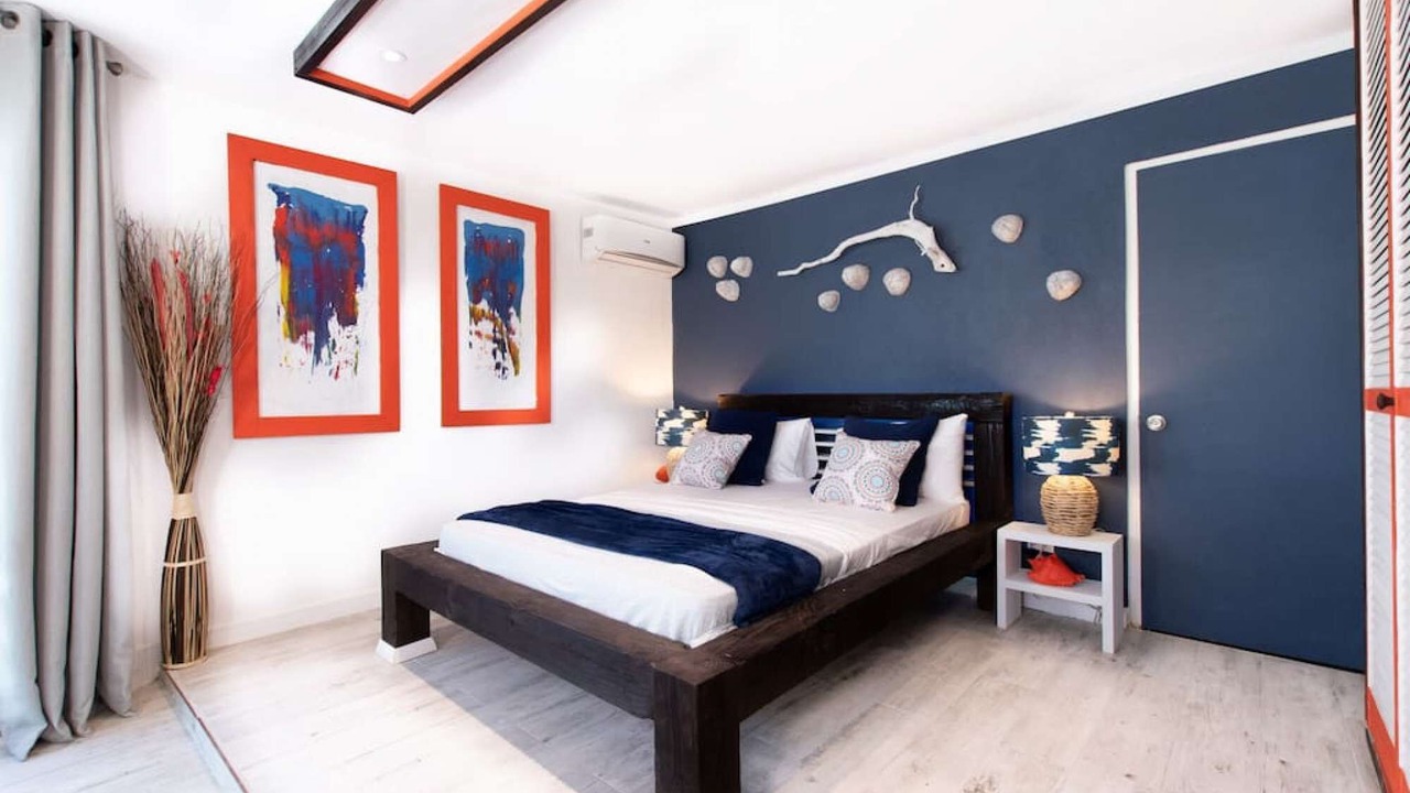 Photo of Bedroom in Nassau