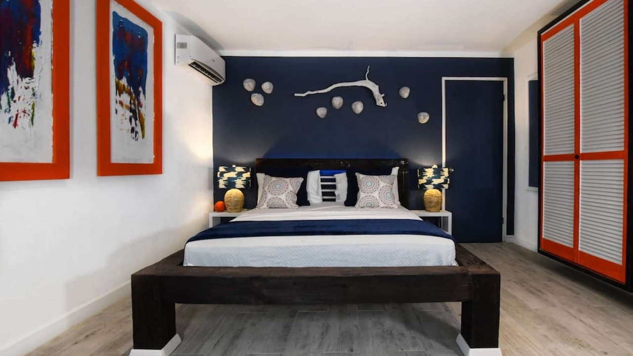 Photo of Bedroom in Nassau