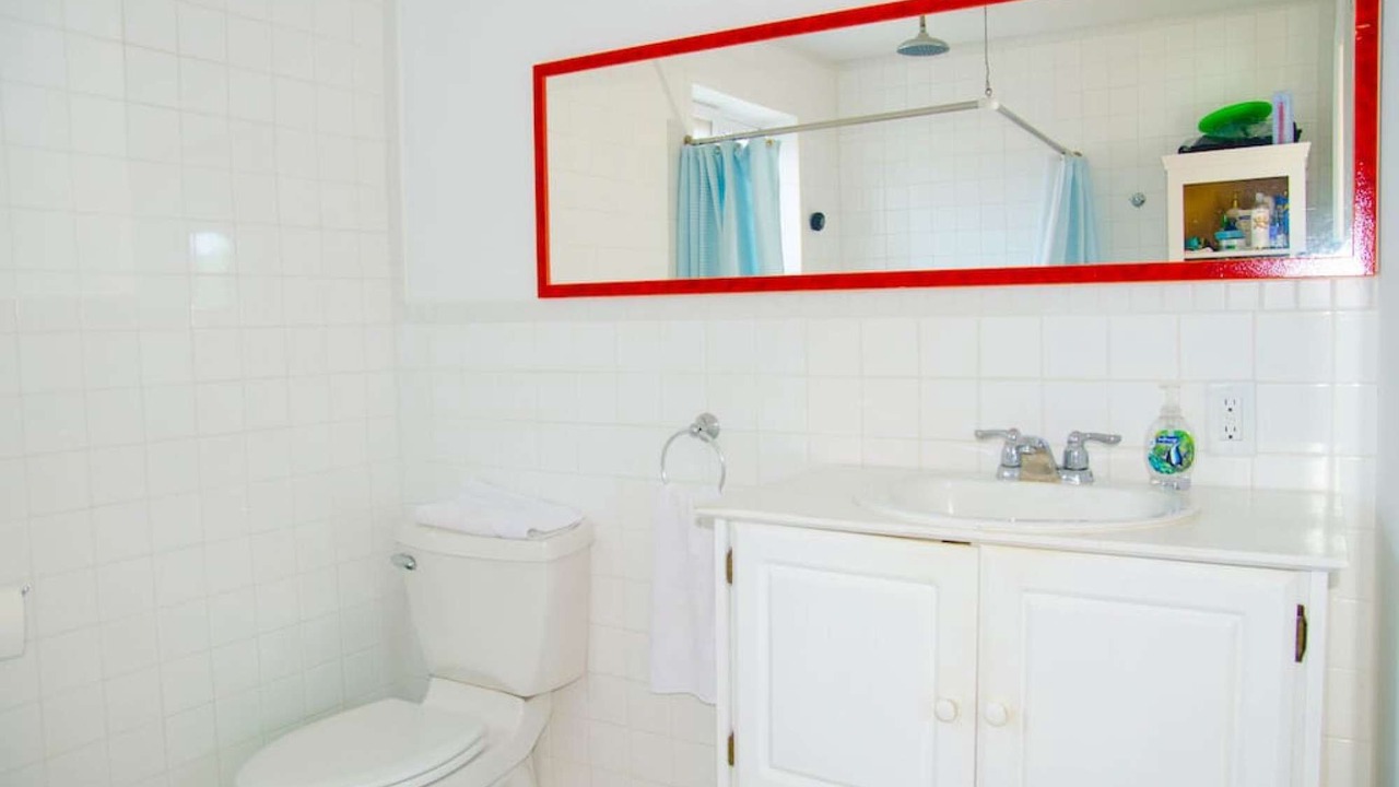 Photo of Bathroom in Nassau