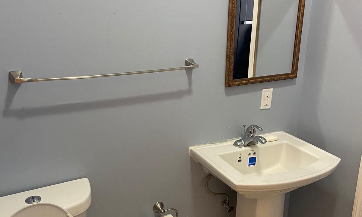 Photo of Bathroom in Bahama Palm Shores