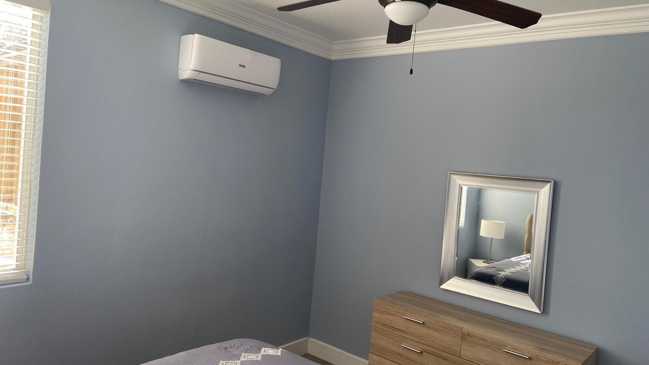 Photo of Bedroom in Bahama Palm Shores