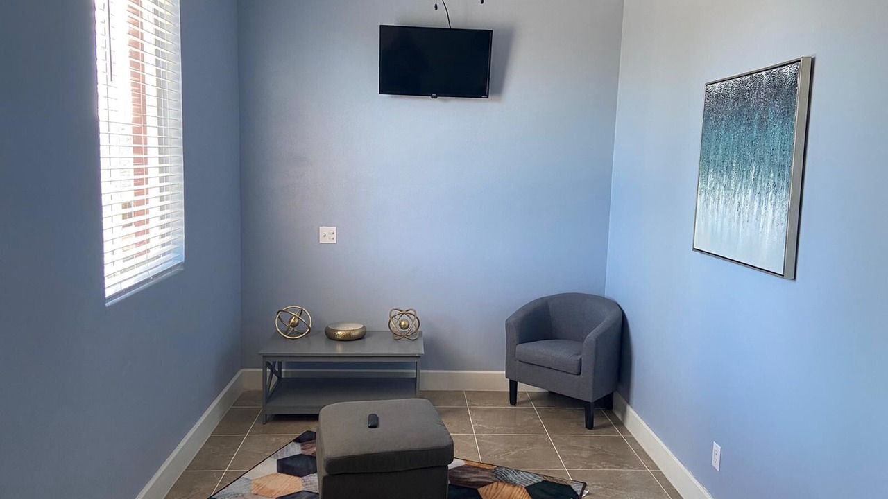 Photo of Livingroom in Bahama Palm Shores