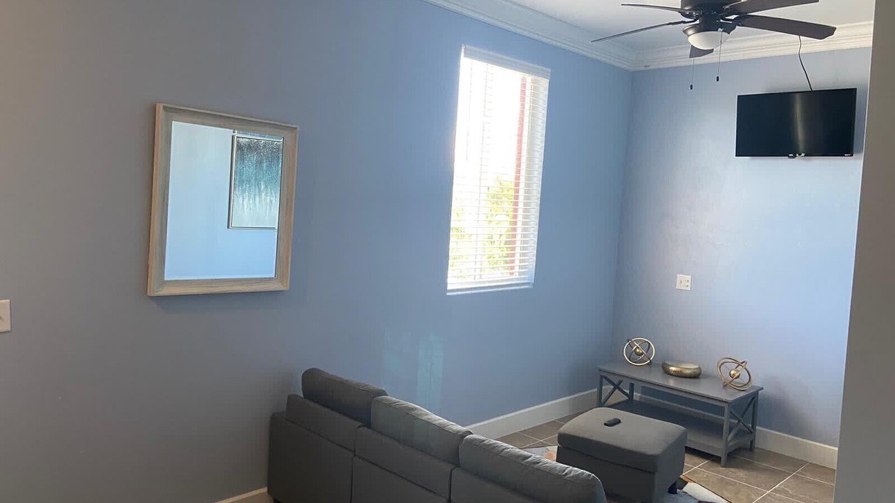 Photo of Livingroom in Bahama Palm Shores