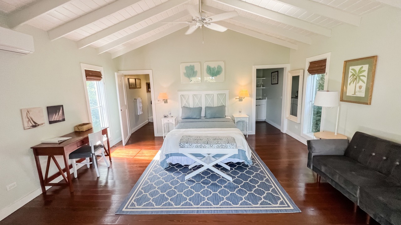 Photo of Bedroom in Spanish Wells