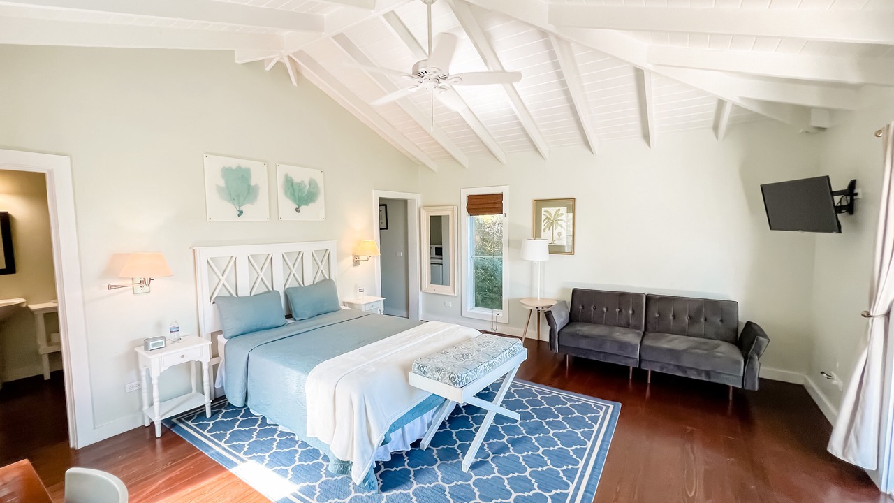 Photo of Bedroom in Spanish Wells