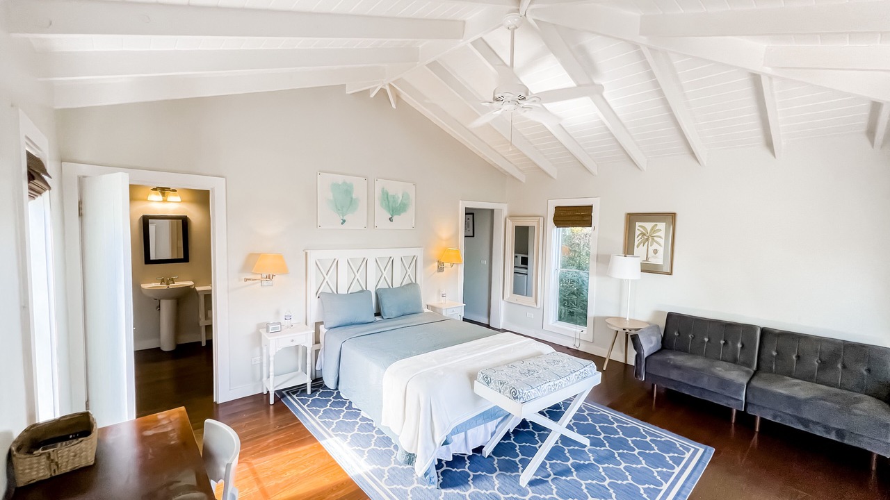 Photo of Bedroom in Spanish Wells