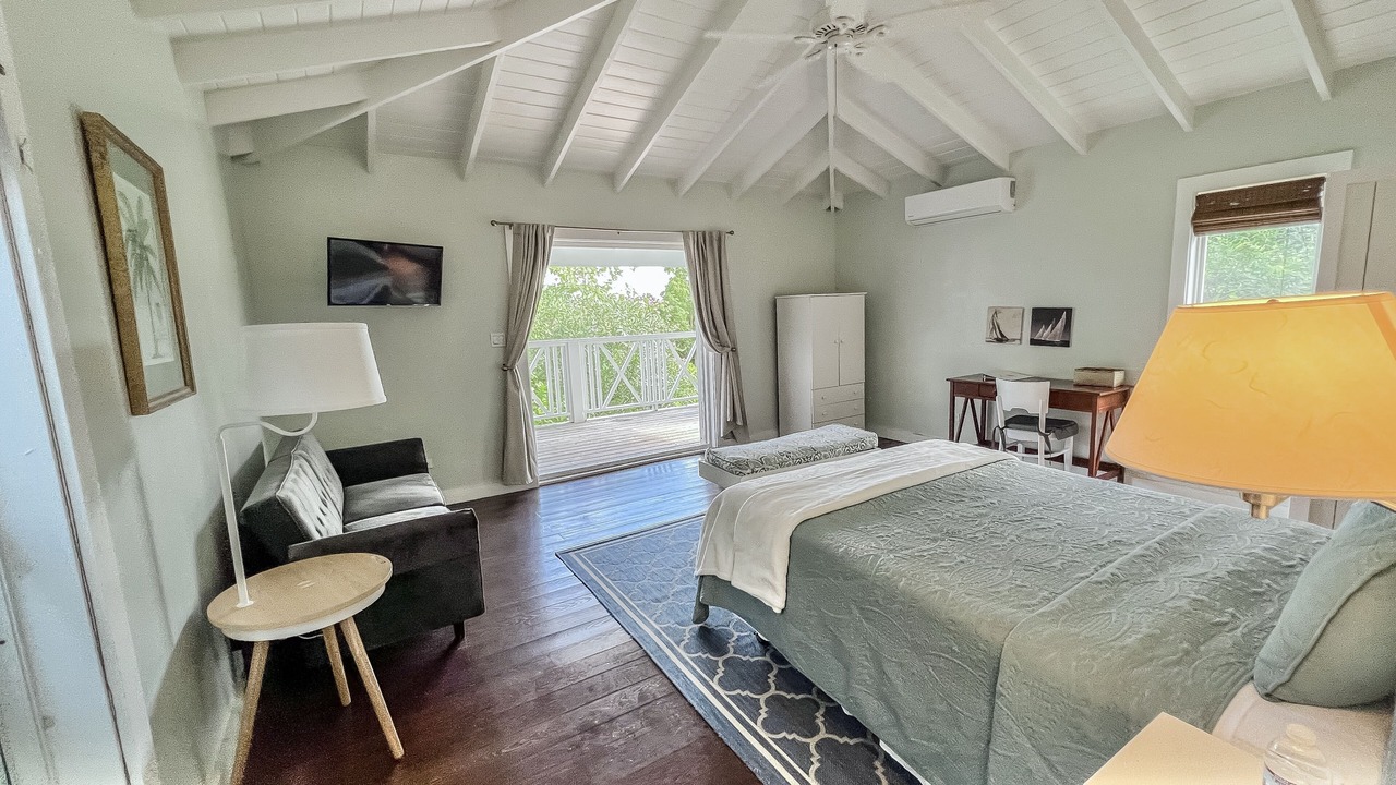 Photo of Bedroom in Spanish Wells
