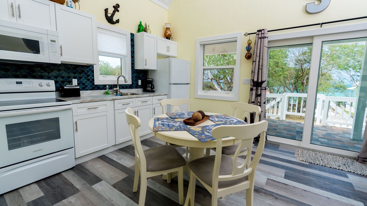 Photo of Kitchen in Spanish Wells