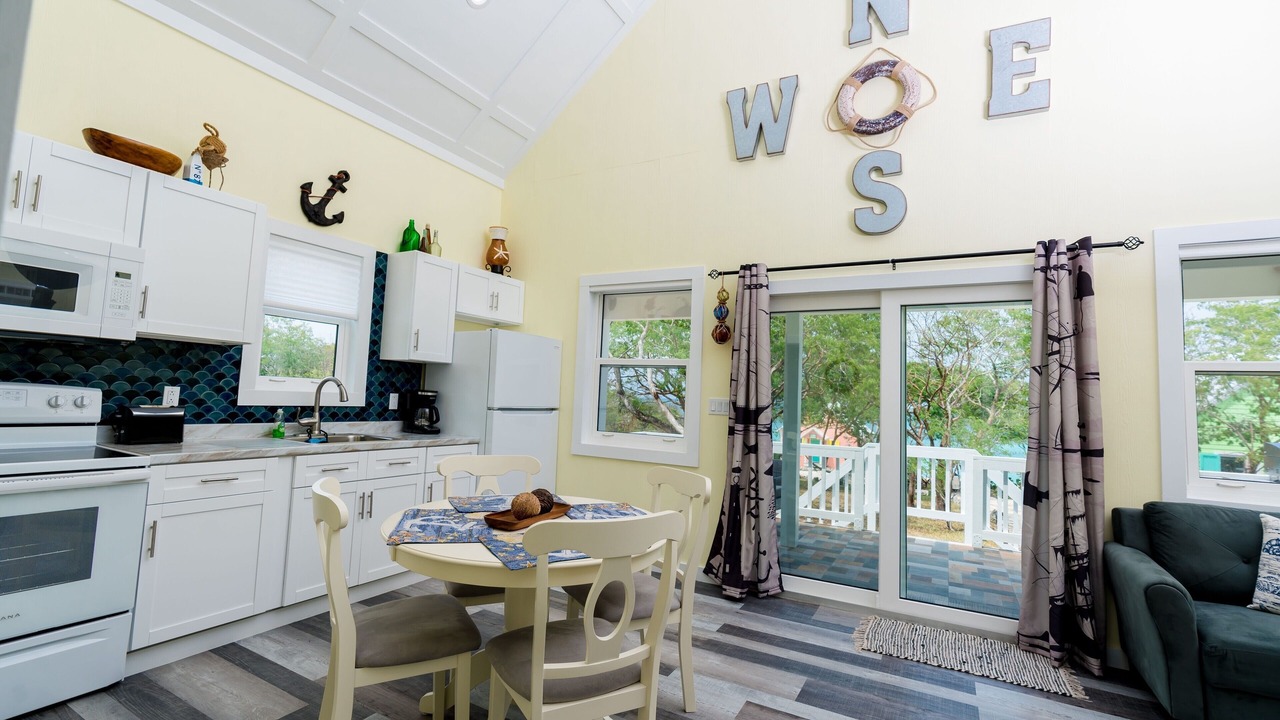 Photo of Kitchen in Spanish Wells
