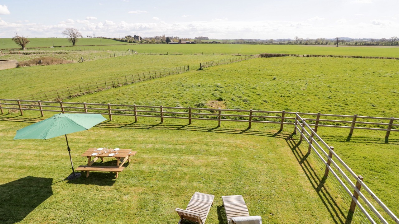 Photo of Outdoor in Strensham