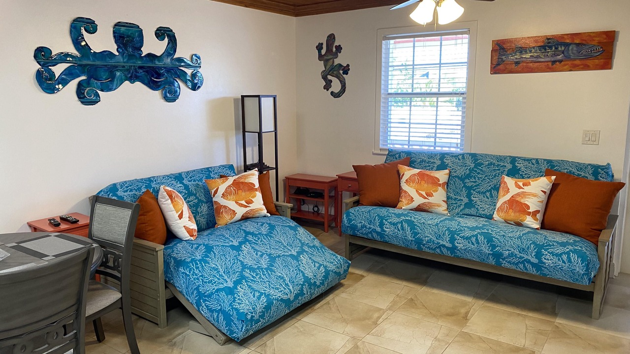 Photo of Livingroom in Spanish Wells