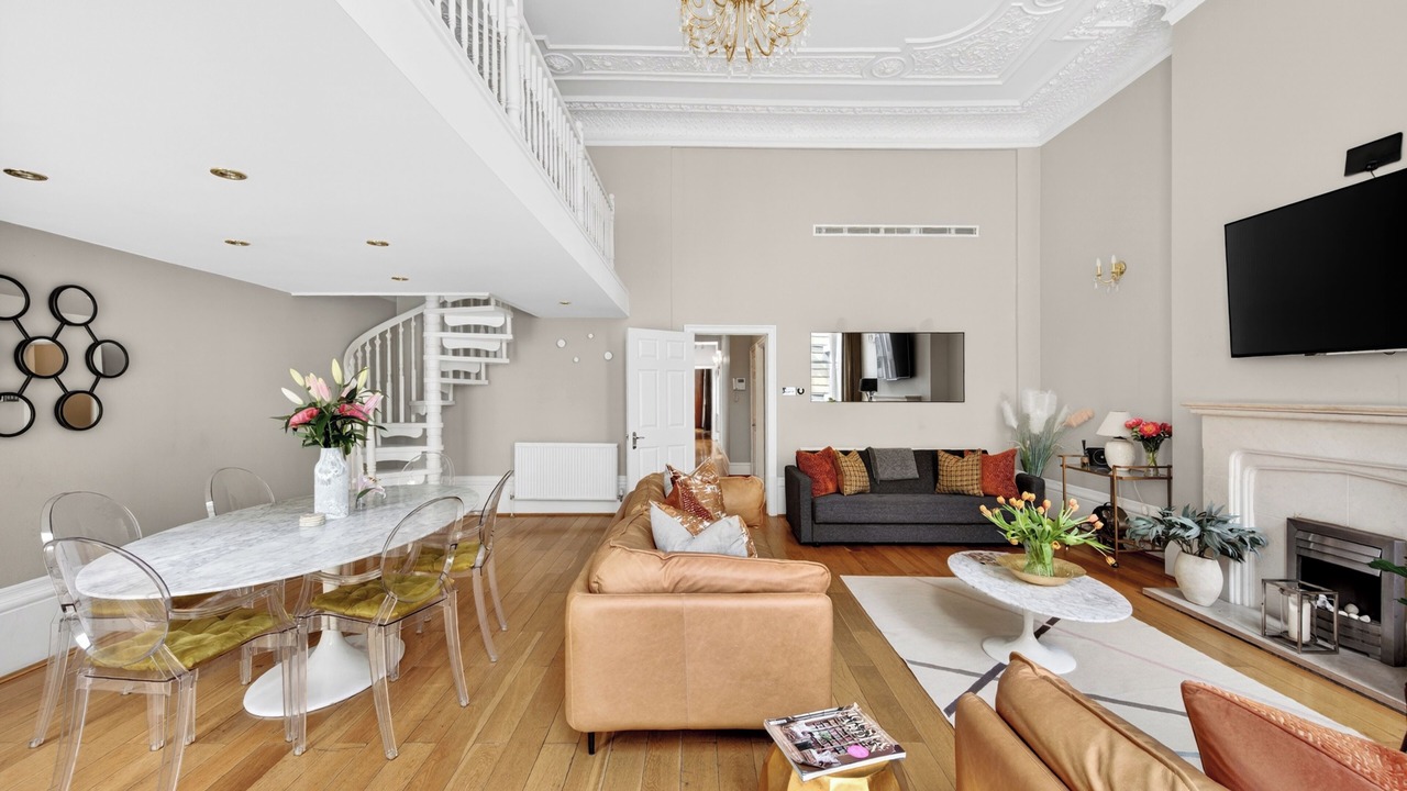 Photo of Livingroom in Bayswater